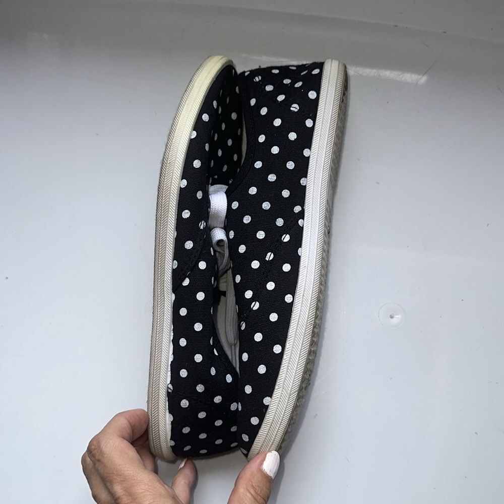 City Lights (JC Penney) Olivia Black and White Polka Dot Sneakers - Size 7 - Picture 6 of 8
